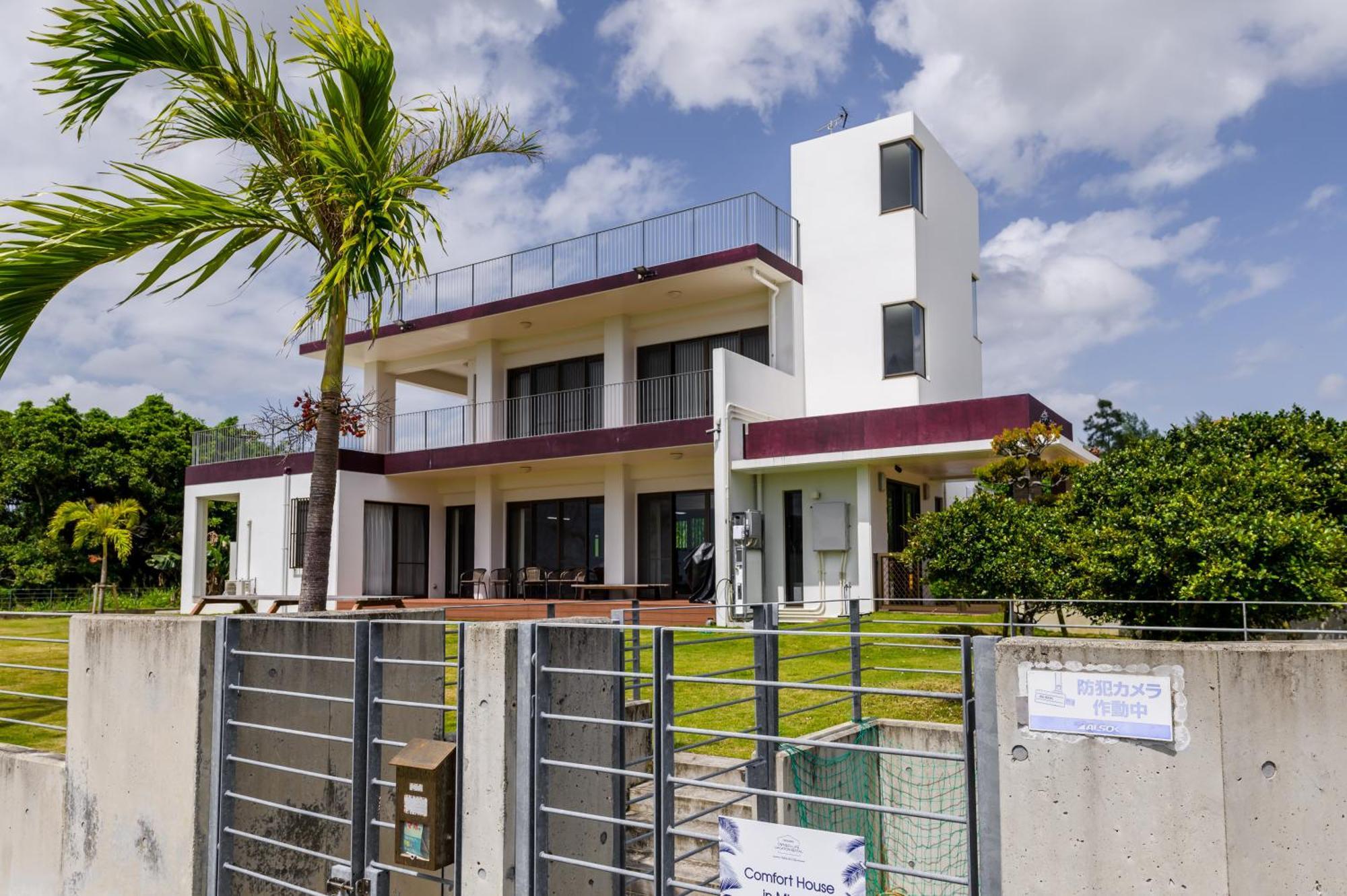 Comfort House In Miyakojima Екстериор снимка